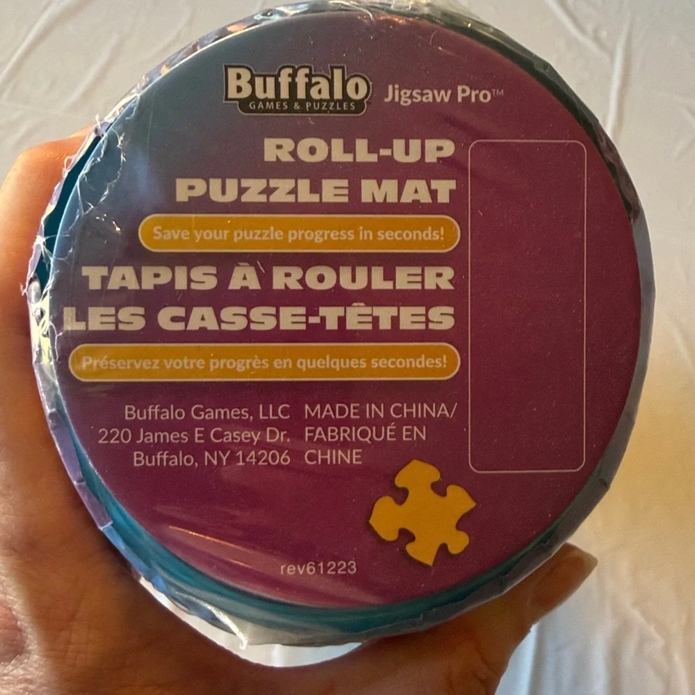 Roll-Up Puzzle Mat in Blue - Puzzle Saver